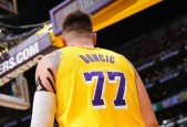 湖人124-108轻取鹈鹕 东契奇35分阿尔瓦拉多27分5助