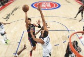 NBA常规赛 康宁汉姆40+6+9 爱德华兹空砍新高53分 活塞击退森林狼