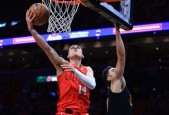 NBA常规赛希罗34+6+7 邓罗23分 小莫布里伤退 热火终结骑士4连胜