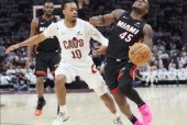 NBA季后赛战报骑士138-83狂胜热火 米切尔22分阿德巴约13分12板
