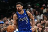 NBA常规赛 小莫布里34+10 加兰16+9 东欧缺阵 骑士轻取独行侠豪取9连胜