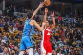 NBA季后赛首支晋级队诞生 雷霆4-0横扫灰熊