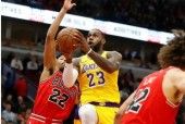 NBA今日战报湖人117-119遭公牛绝杀 里夫斯30分基迪25分14板11助