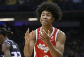 NBA常规赛 蒙克31+6 德罗赞29+5 韦尔斯空砍新高30分 国王力擒灰熊