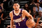 NBA今日比赛战报太阳98-112不敌尼克斯遭遇6连败 布克40分唐斯19分13板