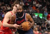 NBA快船122-117击败公牛终结3连败 哈登30分科林斯21分17板