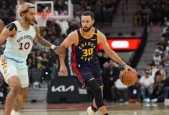 今日nba勇士111-114遭马刺绝杀 库里30分凯尔登21分8板